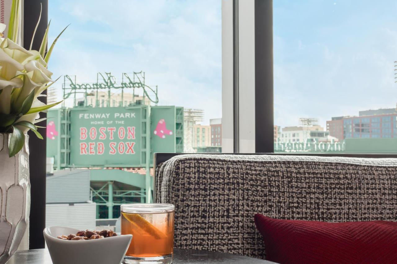 โรงแรมคอมมอนเวลท์ บอสตัน ภายนอก รูปภาพ View from the West End rooftop