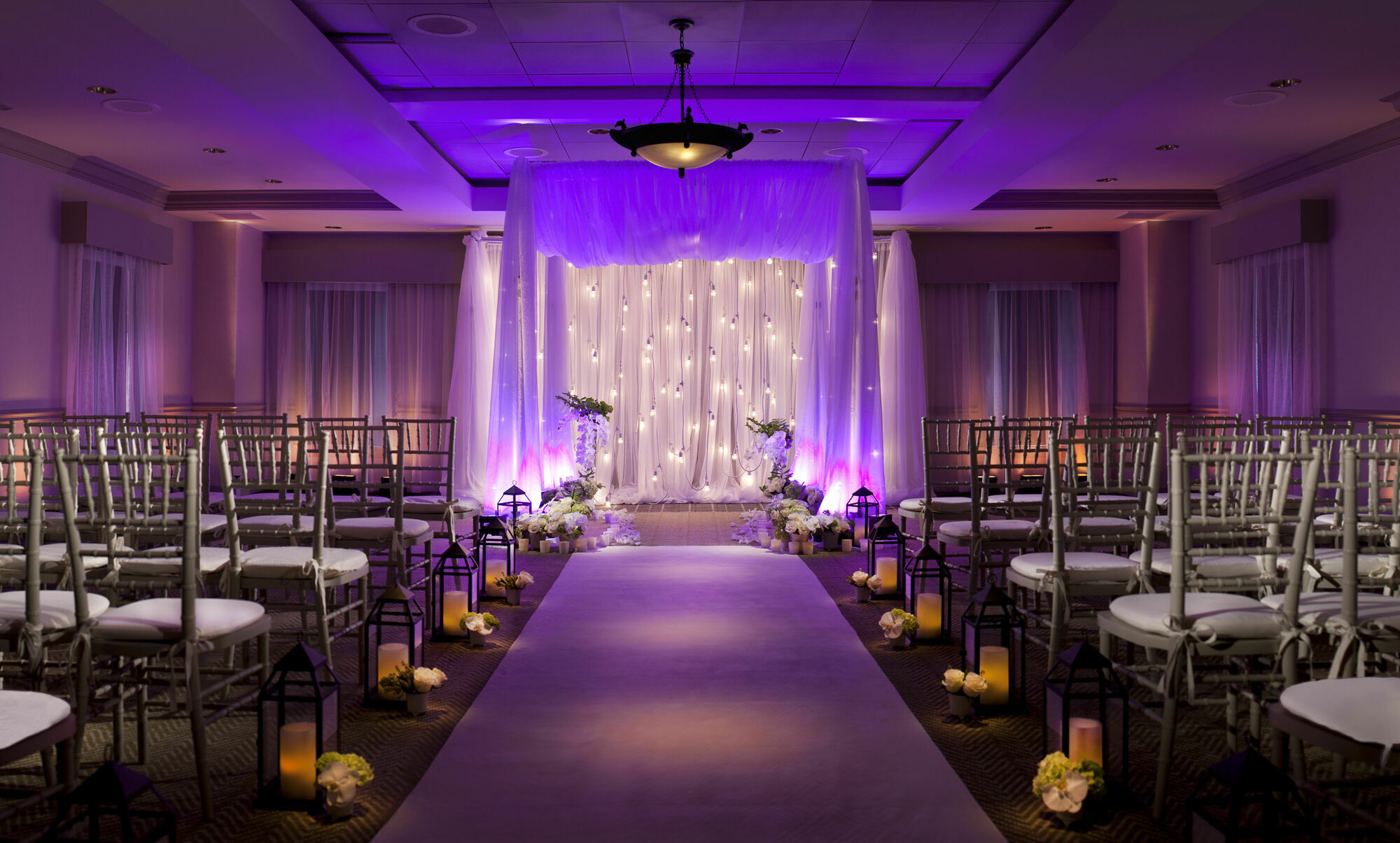 โรงแรมคอมมอนเวลท์ บอสตัน ภายนอก รูปภาพ The Wedding Chapel
