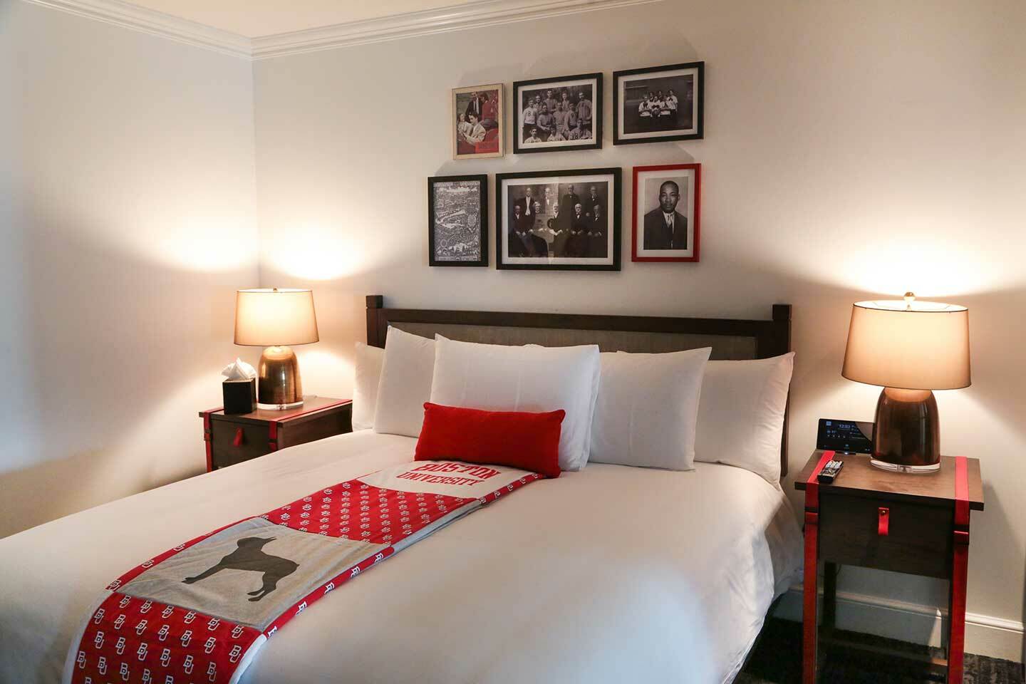 โรงแรมคอมมอนเวลท์ บอสตัน ภายนอก รูปภาพ A room at the Hotel Vermont